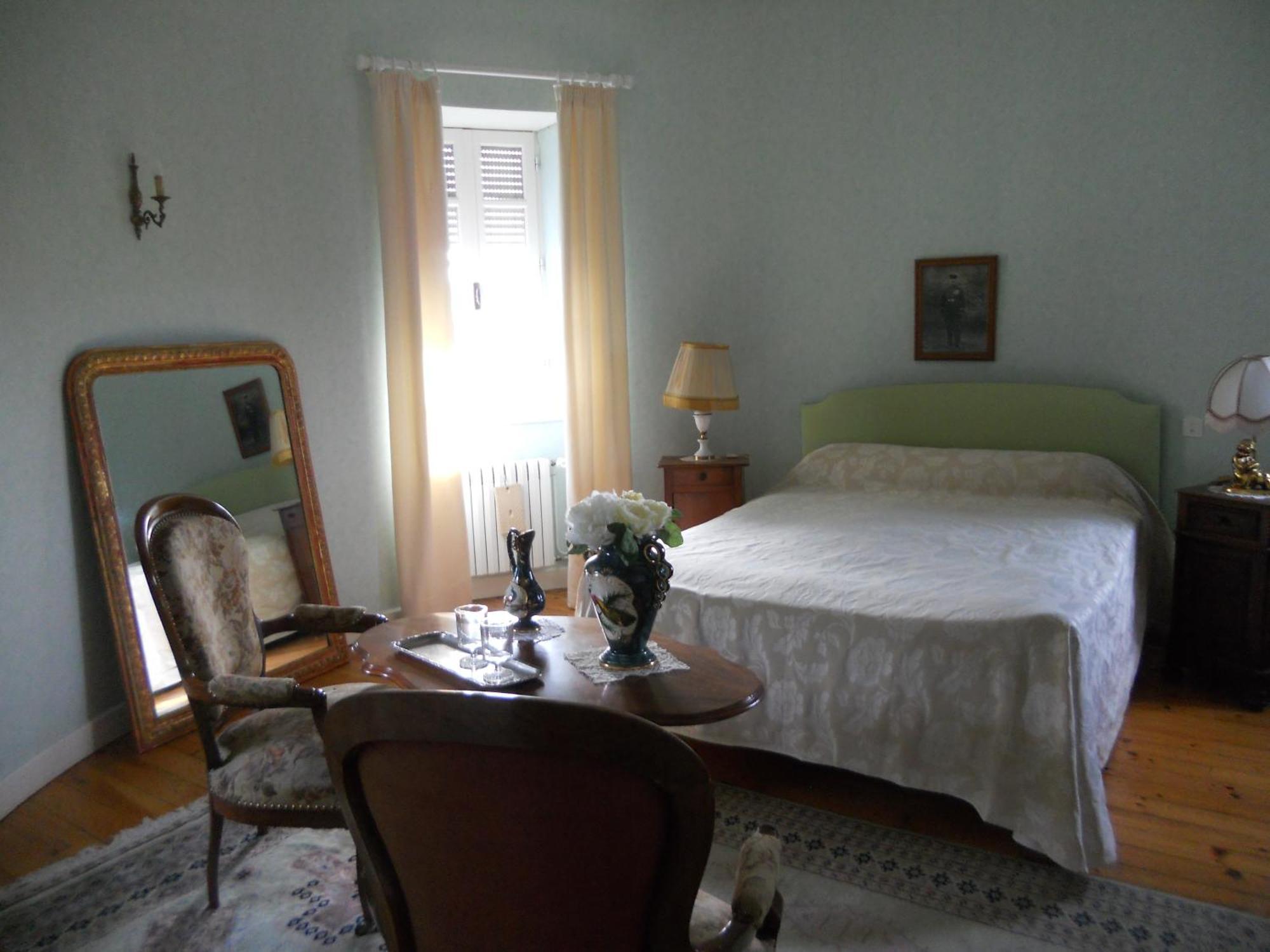 Château de la Moissetie Aurillac Quarto foto